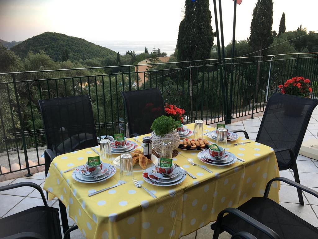 Villa Angelo Παλαιοκαστρίτσα Εξωτερικό φωτογραφία